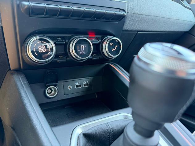 Renault Clio 1.0 TCe Techno - Foto 10