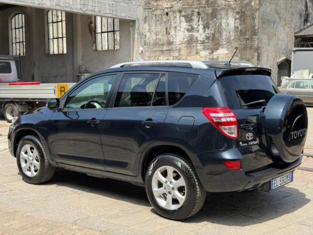 TOYOTA RAV 4 MY23 RAV4 2.2 D-4D 150 CV DPF rif. 23917989 - Foto 5