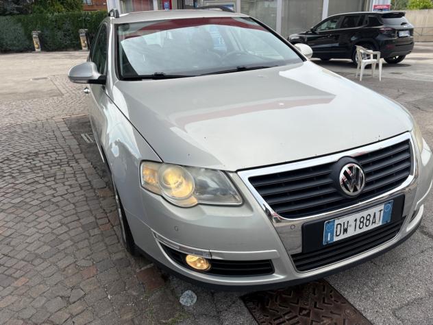 Volkswagen Passat 2.0 TDI. Highline pronta a uso - Foto 3