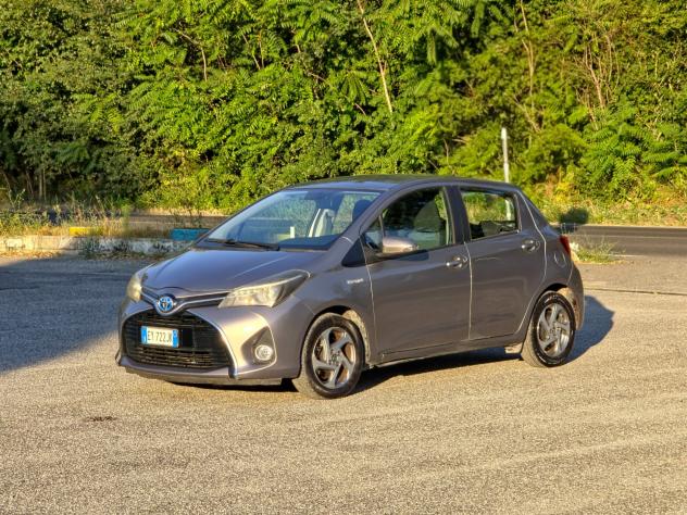 Toyota Yaris 1.5 Hybrid 5 porte Active -E6 Automatica NEO 2015 - Foto 3
