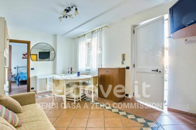 Villa di 500 m² con più di 5 locali in vendita a Maccagno con Pino e Veddasca - Foto 8