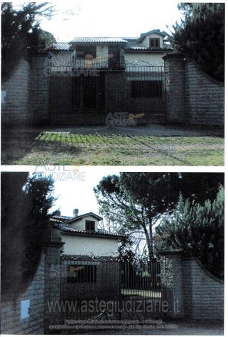 IMMOBILI-IMMOBILE RESIDENZIALE-località La Croce snc - Foto 2