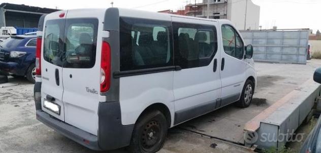 Ricambi Renault Trafic 2.0 D del 2007 - Foto 3