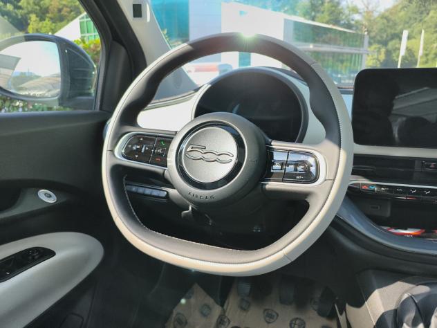 FIAT 500 500 1.0 hybrid La Prima - Foto 8