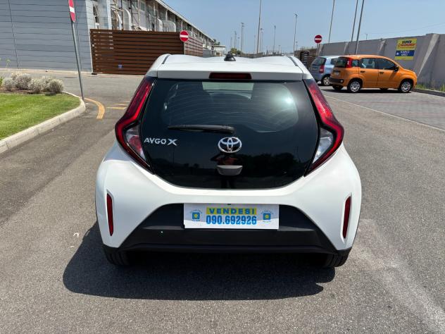 Toyota Aygo X 1.0 VVT-i 72 CV 5 porte JBL Special Edition - Foto 5