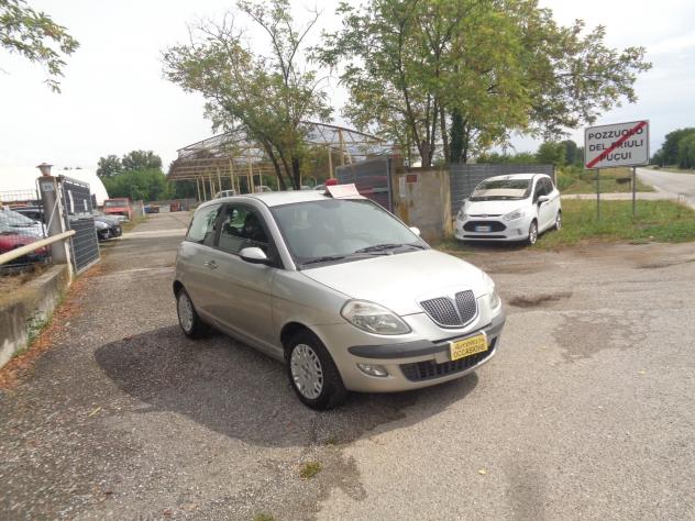Lancia Ypsilon 1.3 Multijet 16V Argento - Foto 3