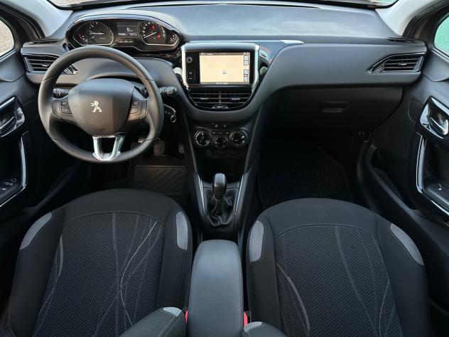 Peugeot 208 1.2 vti 82cv Allure 2013 - Foto 6