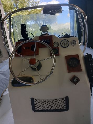 gommone lomac 700 + mercury 115 totalmente ristrutturato come nuovo - Foto 3