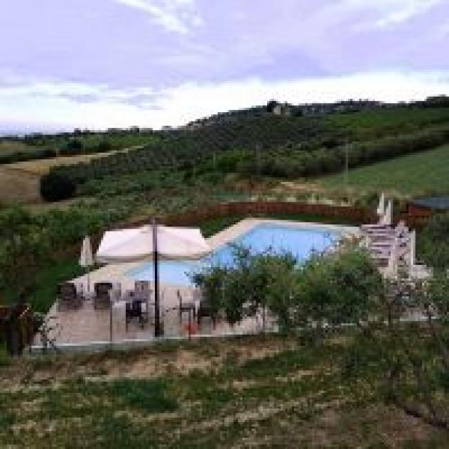 Country Houses Ciliegia Rossa di Cecere Viviana e Vincenzo S.n.c.