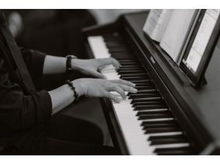 Insegnante pianoforte con esperienza a Tortona