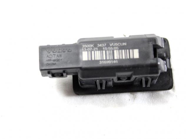 31699146 PLAFONIERA LUCE DI CORTESIA INTERNA ABITACOLO VOLVO XC90 2.0 I 4X4 173KW AUT 5P (2021) RICAMBIO USATO - Foto 4