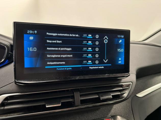 Peugeot 3008 BlueHDI 130 EAT8 S&S Allure Pack - Foto 9