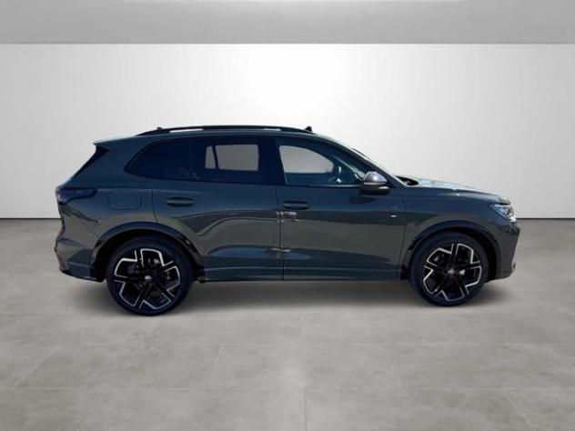 VOLKSWAGEN Tiguan 1.5 eTSI 150 CV ACT DSG R-Line Plus rif. 24151862 - Foto 8