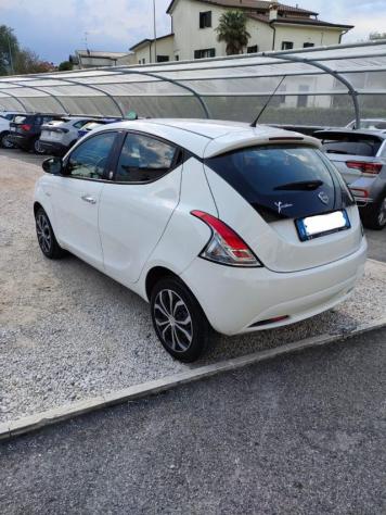 LANCIA Ypsilon 1.2 69 CV 5 porte GPL Ecochic Silver rif. 23776468 - Foto 4