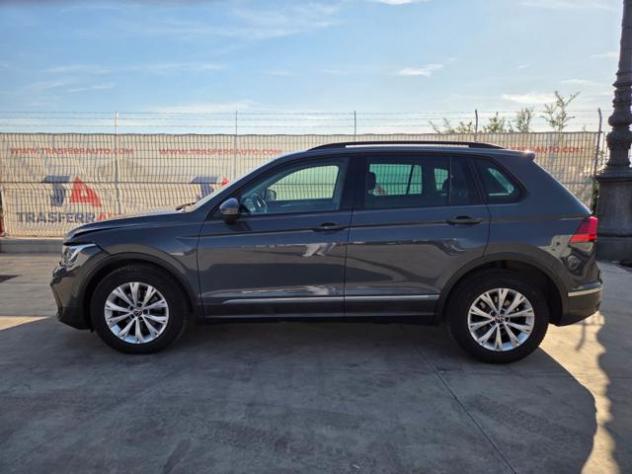 VOLKSWAGEN Tiguan 2.0 TDI 150 CV SCR DSG Life rif. 24156735 - Foto 2