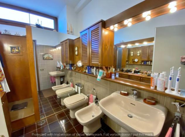 Appartamento di 130 m² con 4 locali e box auto in vendita a Rodano - Foto 10