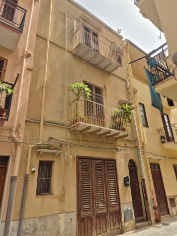 Casa indipendente zona alta centrale - Foto 2