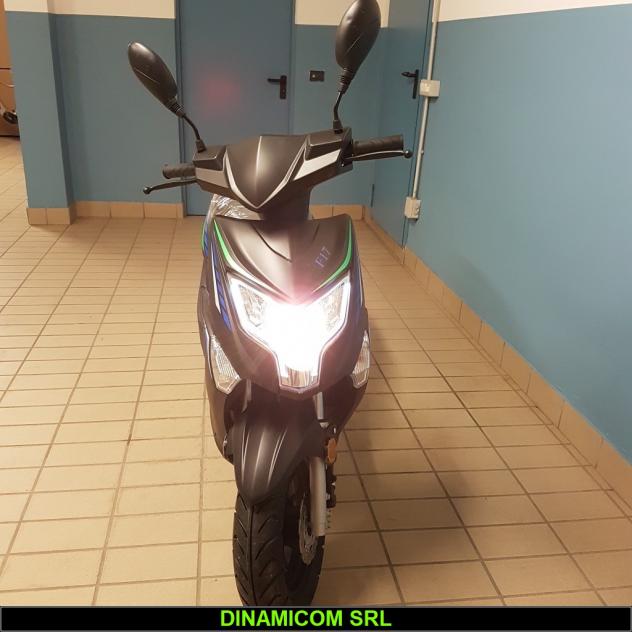 SCOOTER FULL ELECTRIC DISPONIBILE L1e=50CC F17 - Foto 9