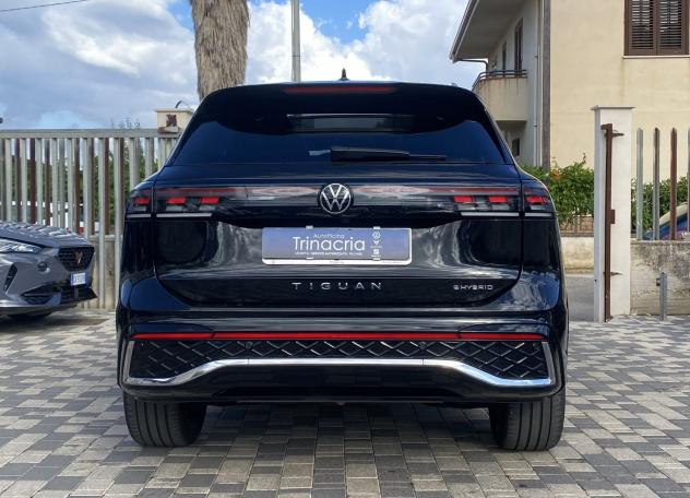 Volkswagen Tiguan R-Line 1.5 TSI E-Hybrid 204CV DSG - Foto 5