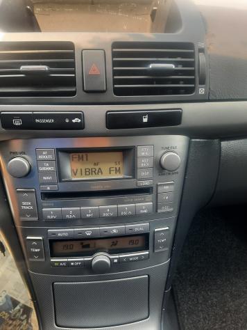 Toyota Avensis 2.2 D-4D 16V Station Wagon - Foto 4