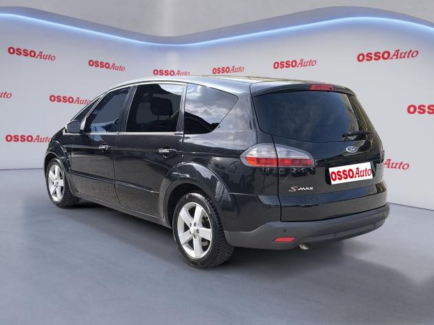 Ford S-Max 2.0 TDCI 140 HP TITANIUM 7 POSTI COMMERCIANTI - Foto 4