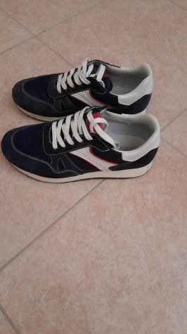 SCARPE NEROGIARDINI TEEN SNEAKERS DA RAGAZZO BLU / BIANCO, TAGLIA: 34 USATE POCO - Foto 2