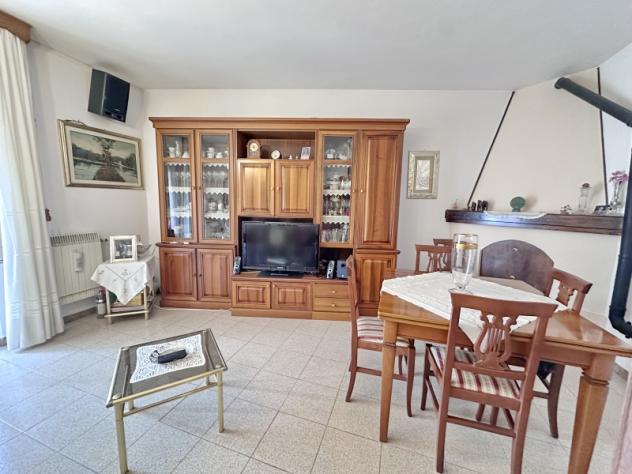 BAGNO DI GAVORRANO IN PICCOLA PALAZZINA VENDESI APPARTAMENTO CON GARAGE - Foto 4