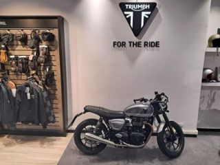 TRIUMPH Street Twin 900 EC1 rif. 23831103
