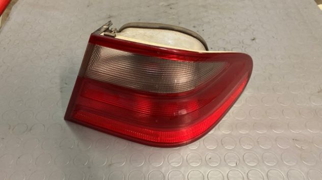 Fanale posteriore DX Mercedes-Benz CLK W208 del 2001