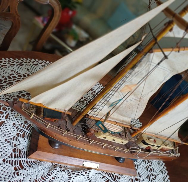 Modellino in legno della T.S. Eendracht. - Foto 5