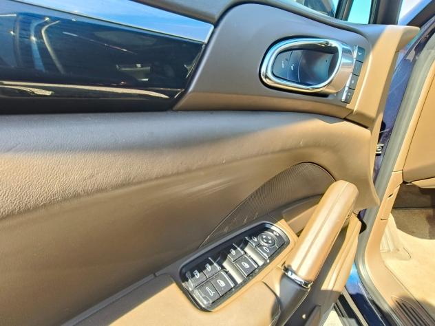 Porsche Cayenne 3.0 Diesel - Foto 10