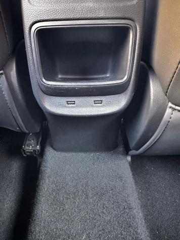 MG ZS 2024 1.5 BENZINA 106CV LUXURY - Foto 9