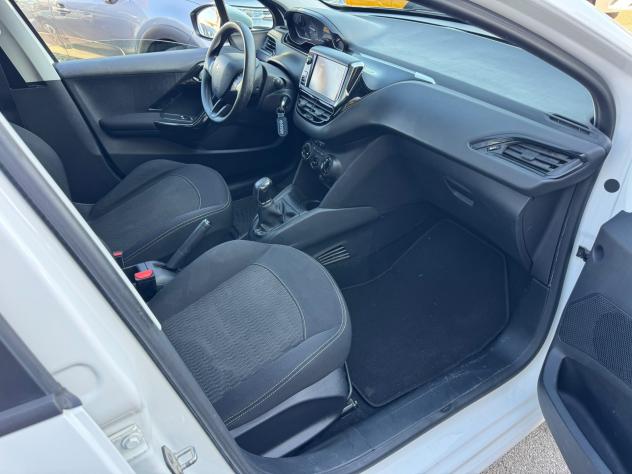Peugeot 208 Active BlueHDi 75cv - Foto 9