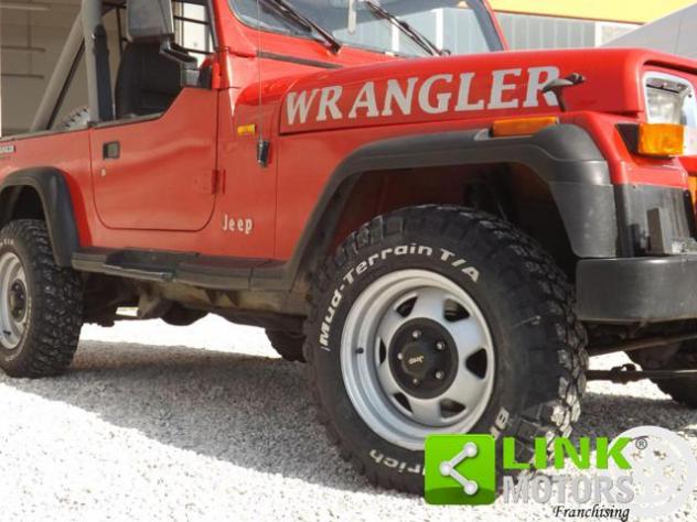 JEEP Wrangler 2.5 Laredo in ordine di carrozzeria e meccanica - Foto 9