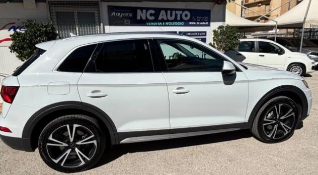 AUDI Q5 40 TDI 204 CV quattro S tronic Business Design rif. 24198901 - Foto 6