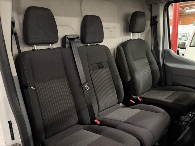 Ford Transit 290 2.0TDCi L2H2 Euro6 - Foto 9