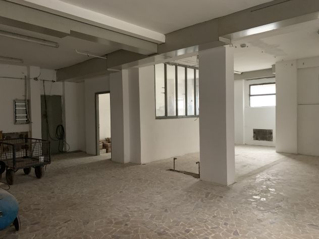 Affittasi magazzino centro Bergamo - Foto 3