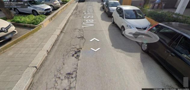 Immobile in asta di 678 m² in vendita a Modugno - Foto 2