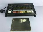 Roland TR-808 drum machine per compositore di ritmi analogic