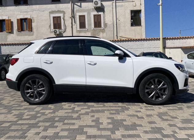 Audi Q3 Business 2.0 TDI 150CV 35 - Foto 7