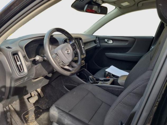 VOLVO XC40 T3 Geartronic Momentum rif. 24093317 - Foto 10