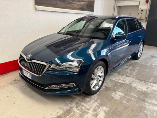 SKODA Superb 2.0 TDI EVO 200 CV SCR DSG Wagon 4x4 Style rif. 23869049 - Foto 3