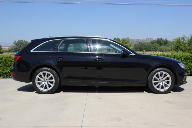 Audi A4 2.0 TDI 150 CV S tronic Business Sport (2018) - Foto 3