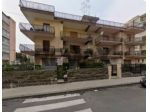 Locale Commerciale in affitto a Acireale