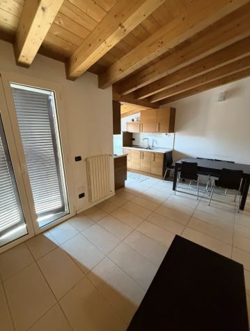 MANSARDA AL 5 ED ULTIMO PIANO IN VLE MONZA MM GORLA - Foto 6