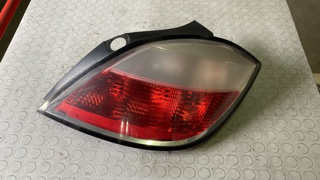Fanale posteriore DX Opel Astra H del 2007 5 porte