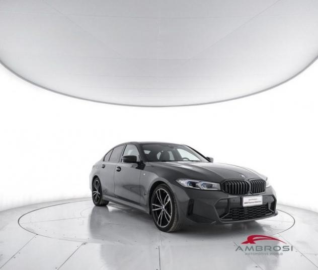 BMW 320 Serie 3 d Berlina Innovation Comfort Msport Packag rif. 23819380 - Foto 2