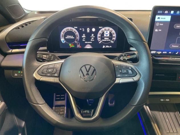 Volkswagen T-Roc Nuovo R-Line 1.5 eTSI ACT 110 kW (150 CV) DSG - Foto 10