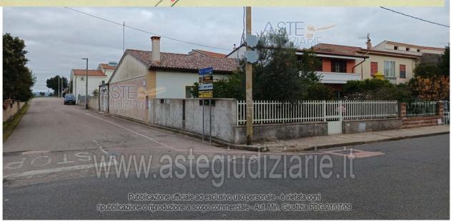IMMOBILI-IMMOBILE RESIDENZIALE-via vittorio emanuele 129