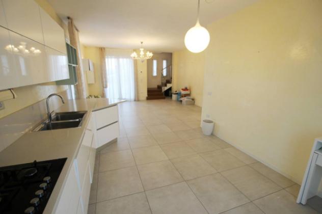 Casa indipendente di 180 m² con 4 locali e box auto doppio in vendita a Saonara - Foto 9